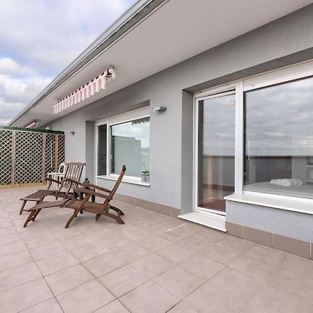 Apartamento Derio Aeropuerto Exterior foto